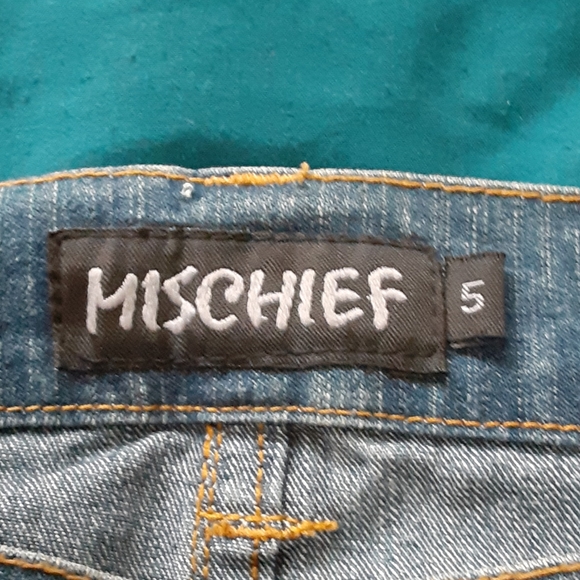 Size small short like new Condition - Picture 3 of 4